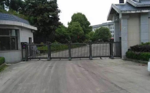 南京电动门启动会遇到的问题及解决方案